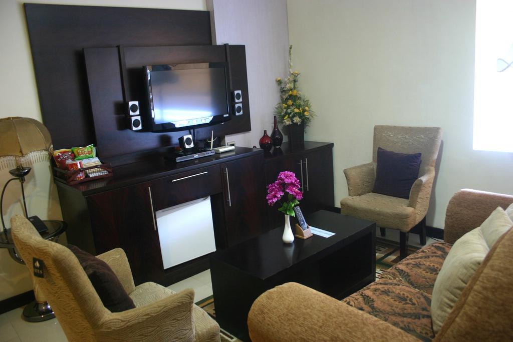 Royal Mamberamo Hotel Sorong Quarto foto